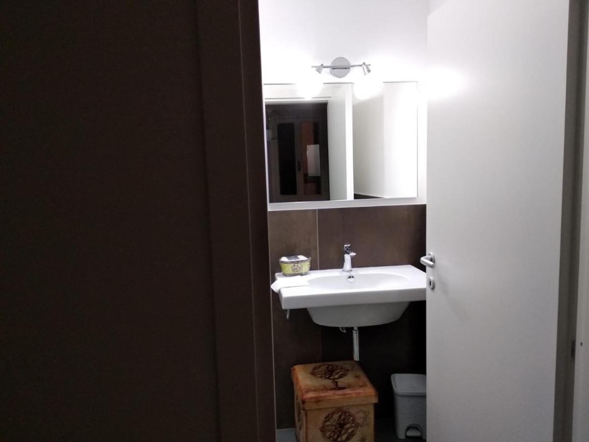 ペルージャFabretti House - Centro Storicoアパートメント エクステリア 写真