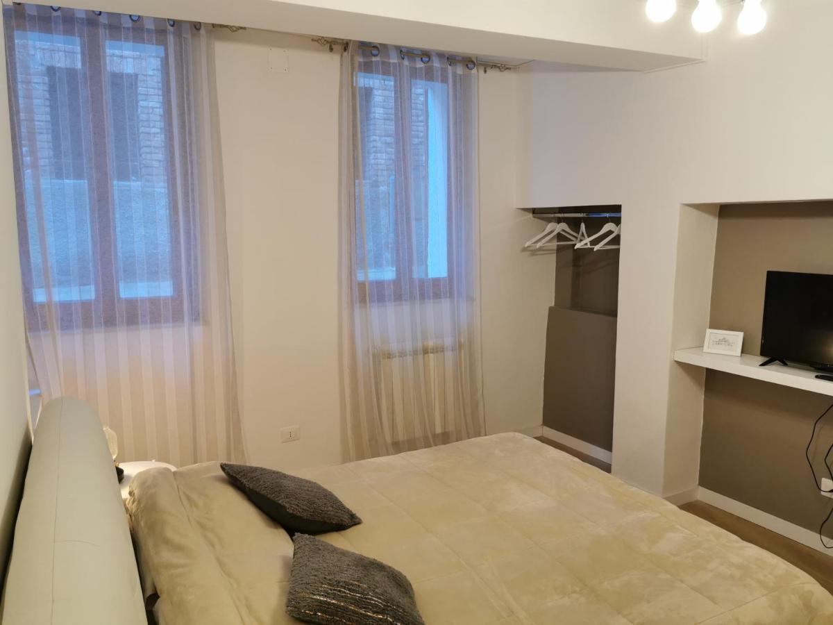 ペルージャFabretti House - Centro Storicoアパートメント エクステリア 写真