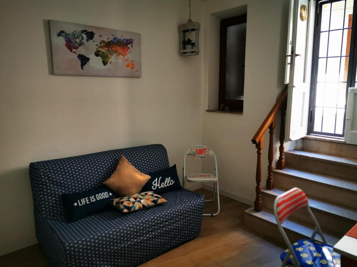 ペルージャFabretti House - Centro Storicoアパートメント エクステリア 写真